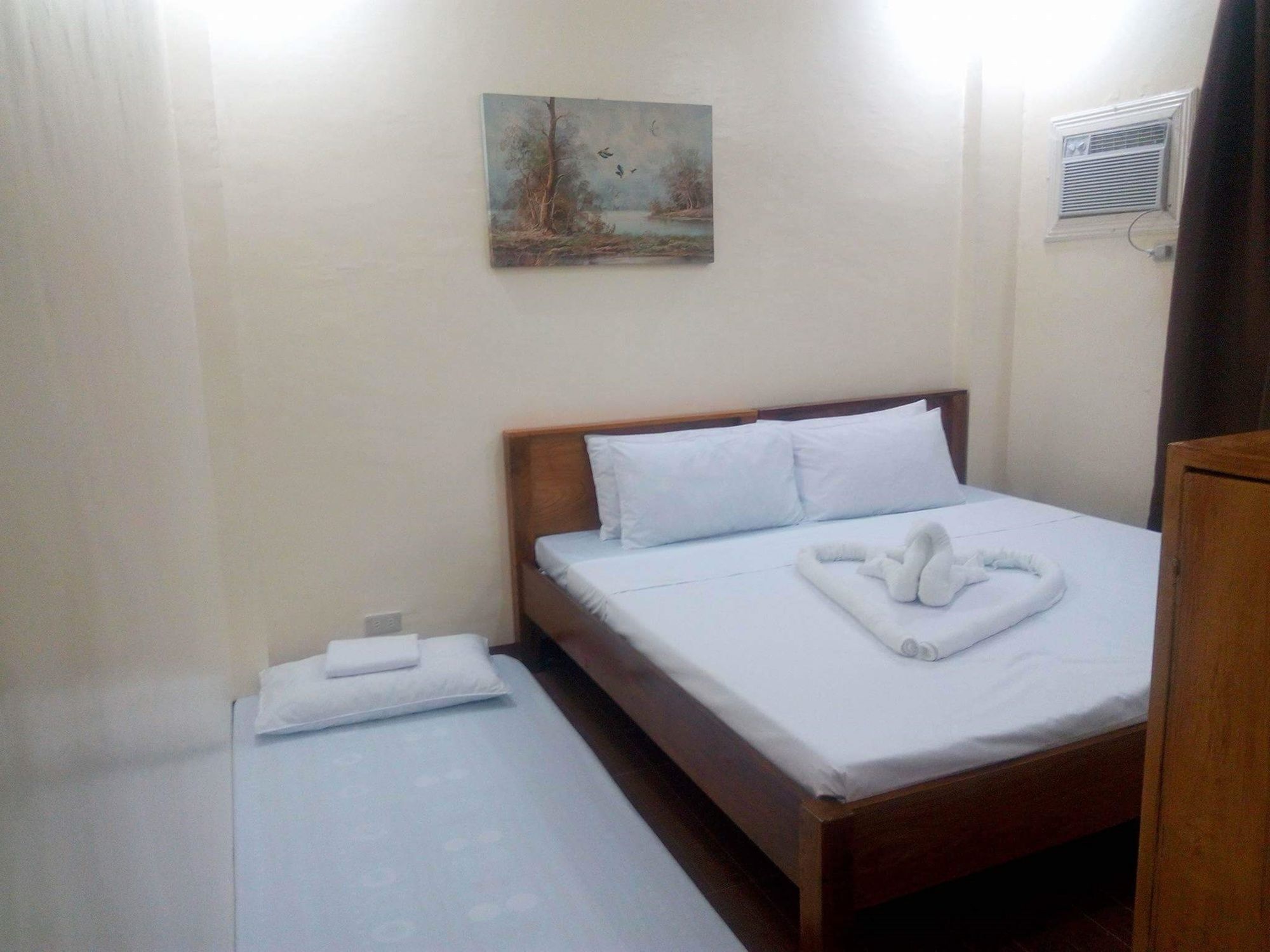 Reddoorz @ Poblacion 6 Coron Exterior foto